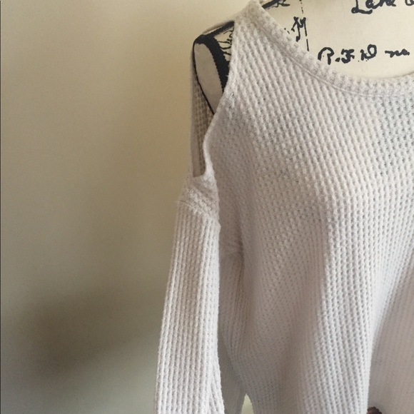 Sweater - Picture 3 of 5